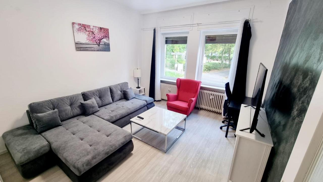 Cozy And Modern 1 Bedroom 3 Room Apartment ヴィースバーデン エクステリア 写真